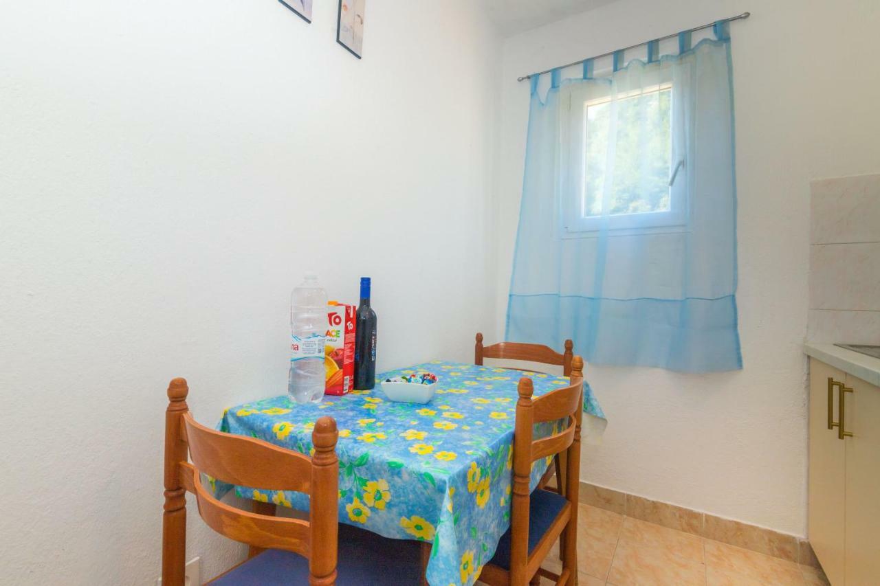 Apartments Robinzon Petar Gdinj Cameră foto